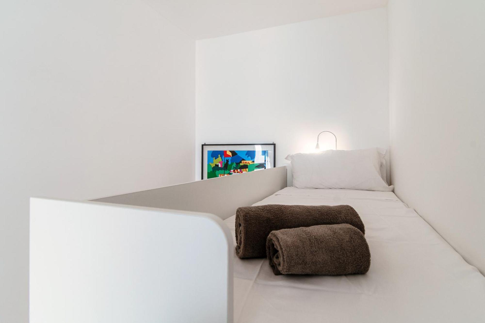 Casa Giulini - The House Of Travelers Apartment Como Bagian luar foto